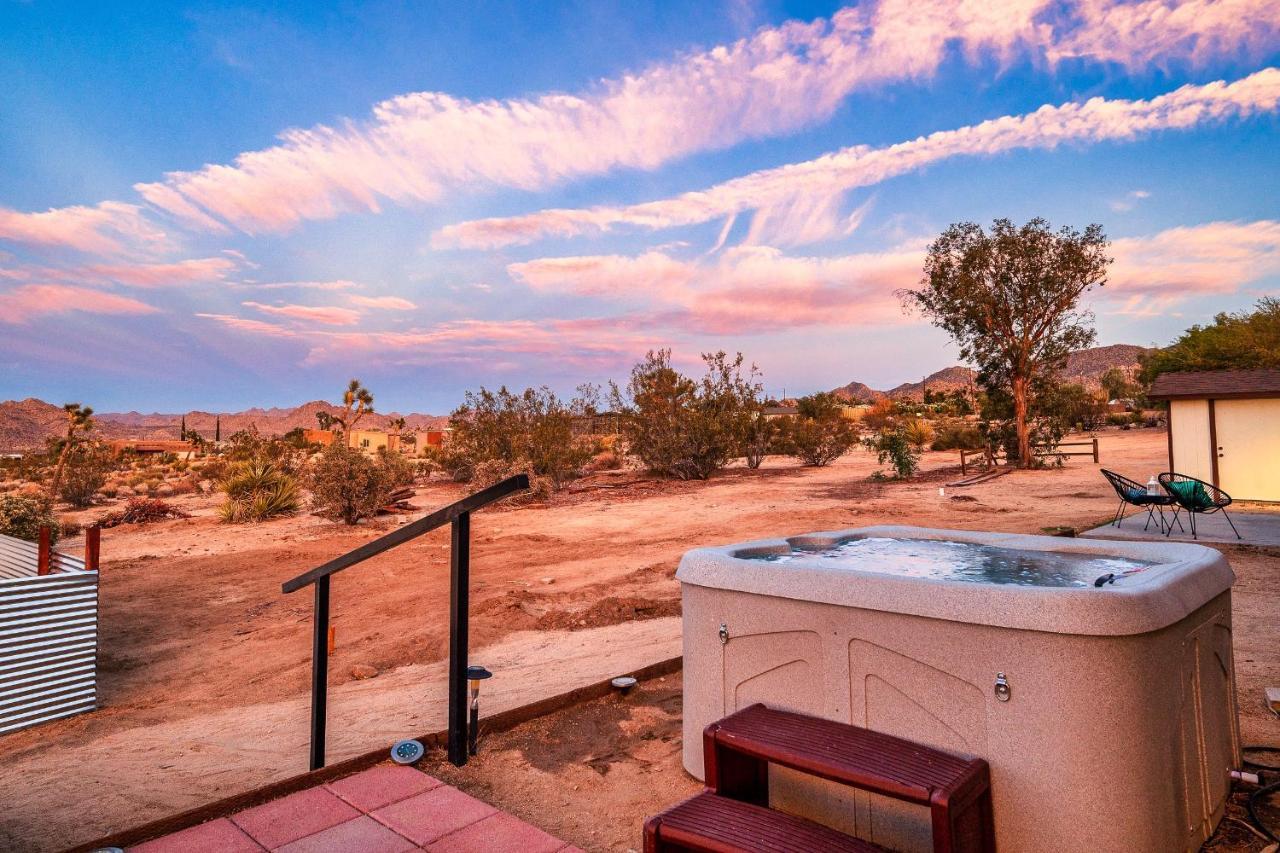 The Stargaze In Joshua Tree - Pool, Hot Tub, Views Villa Eksteriør billede